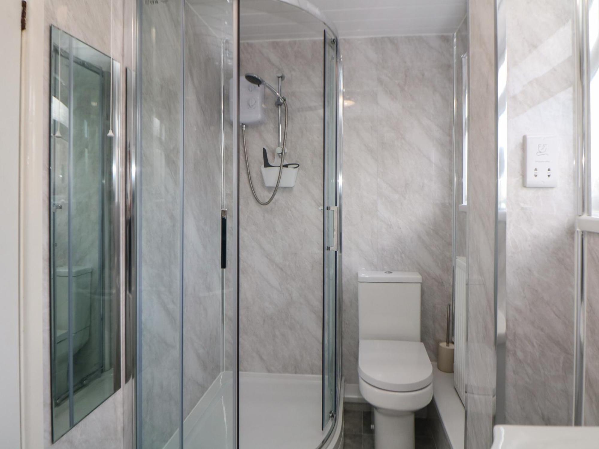 Basford View Villa Cheddleton Bagian luar foto